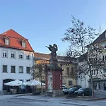 Urban Retreat - And Historic * Würzburg